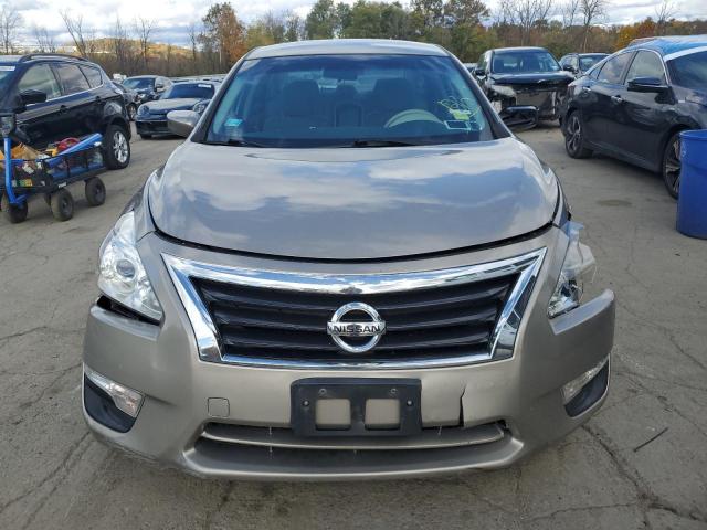 Photo 5 from auction – 2015 NISSAN ALTIMA 2.5 with VIN 1N4AL3AP2FN911764