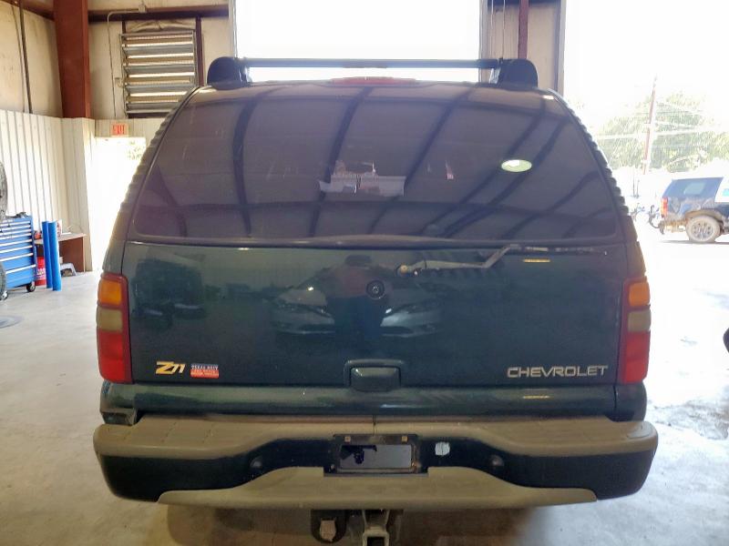 Photo 6 from auction – 2003 CHEV SUBURBAN with VIN 3GNFK16Z83G156102
