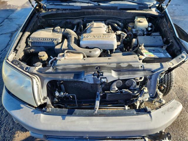 Photo 12 from auction – 2003 TOYOTA 4RUNNER SR with VIN JTEZT14R630007449