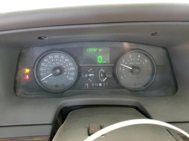 Photo 9 from auction – 2010 MERCURY GRAND MARQ with VIN 2MEBM7FV2AX613456