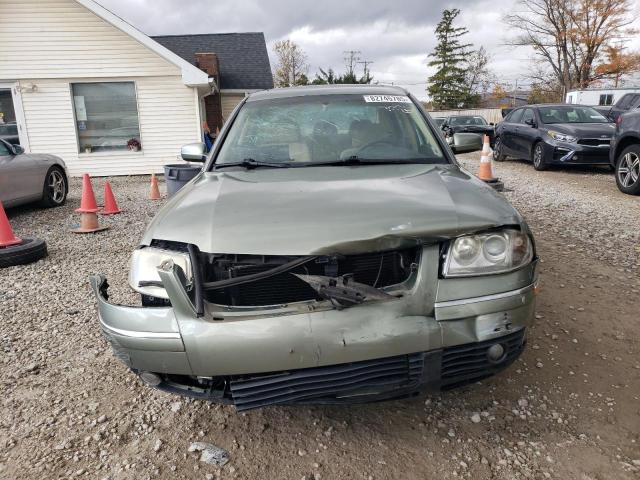 Photo 5 from auction – 2004 VOLKSWAGEN PASSAT GLS with VIN WVWPD63BX4P108304