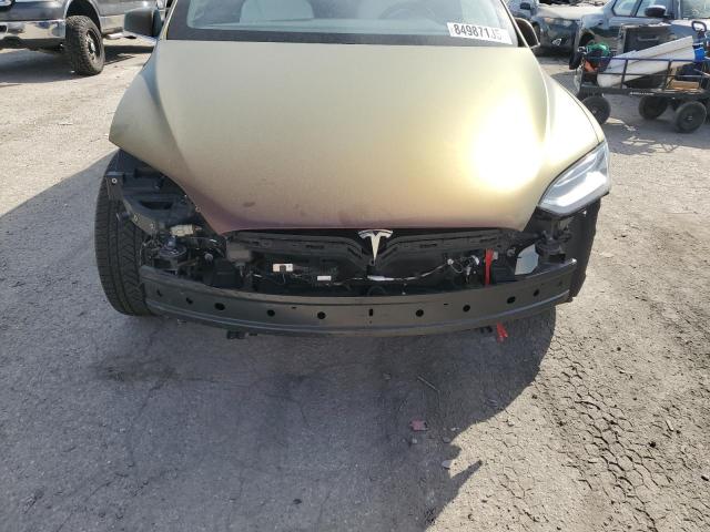 Photo 11 from auction – 2017 TESLA MODEL X with VIN 5YJXCDE41HF039623