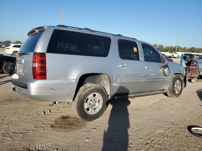 Photo 3 from auction – 2012 CHEVROLET SUBURBAN C with VIN 1GNSCJE02CR128178