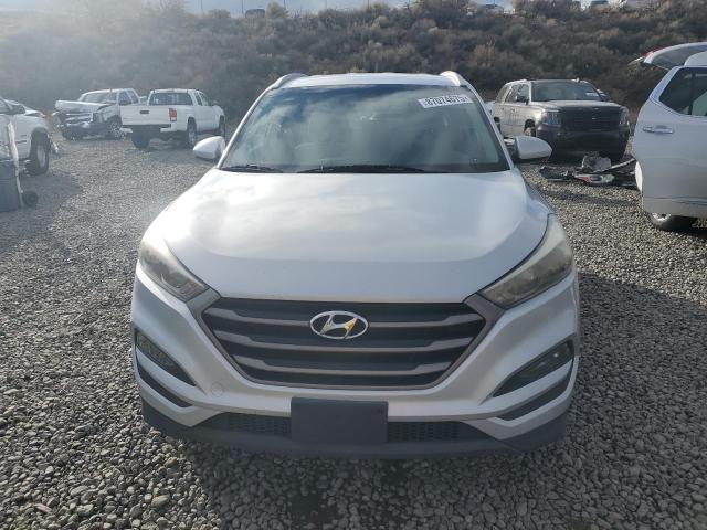 Photo 5 from auction – 2016 HYUNDAI TUCSON LIM with VIN KM8J33A42GU130875