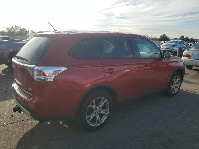 Photo 3 from auction – 2015 MITSUBISHI OUTLANDER with VIN JA4AZ3A36FZ008512
