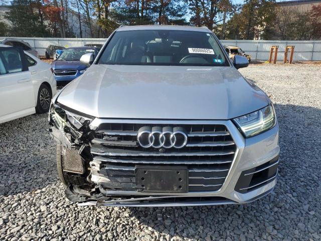 Photo 5 from auction – 2019 AUDI Q7 PREMIUM with VIN WA1LAAF76KD004323