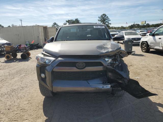 Photo 5 from auction – 2018 TOYOTA 4RUNNER SR with VIN JTEZU5JR1J5177064