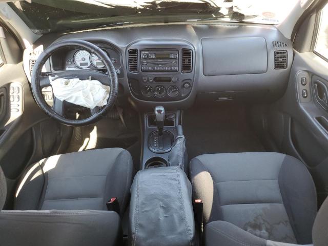 Photo 8 from auction – 2005 FORD ESCAPE XLS with VIN 1FMYU02Z35KA40101