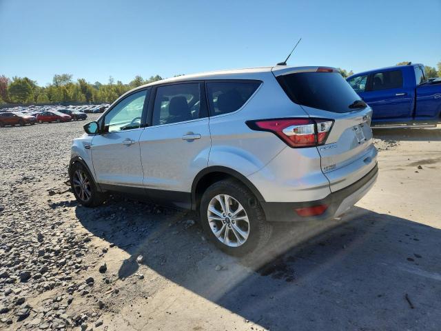 Photo 2 from auction – 2017 FORD ESCAPE SE with VIN 1FMCU9GD2HUD90663