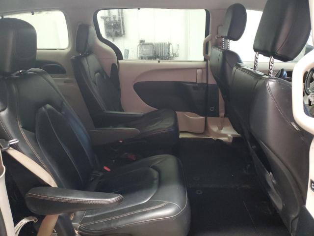 Photo 11 from auction – 2017 CHRYSLER PACIFICA T with VIN 2C4RC1BG9HR591025