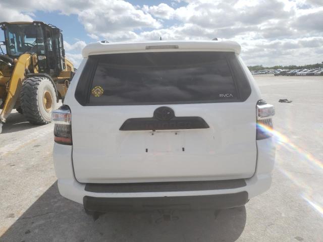 Photo 6 from auction – 2021 TOYOTA 4RUNNER SR with VIN JTERU5JR4M5854547