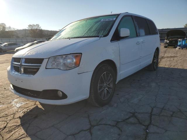 DODGE GRAND CARA 2017 with VIN 2C4RDGCG8HR664450 - Photo from auction