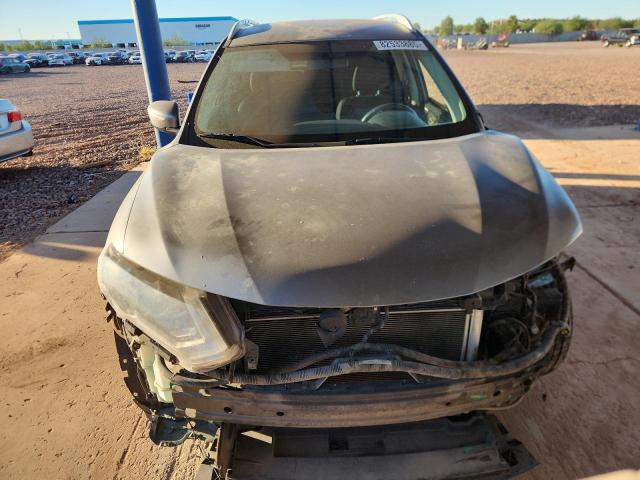 Photo 5 from auction – 2017 NISSAN ROGUE S with VIN KNMAT2MT8HP540064