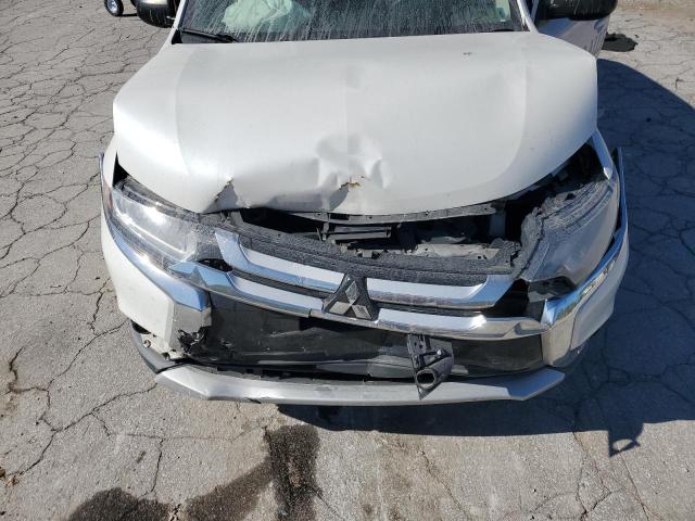 Photo 12 from auction – 2017 MITSUBISHI OUTLANDER ES with VIN JA4AZ2A35HZ036153