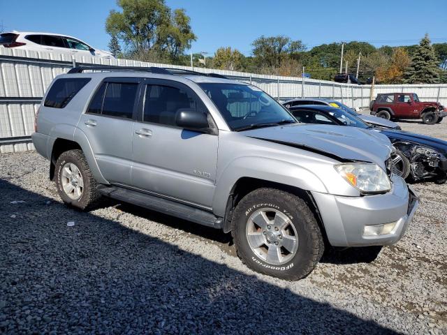 Photo 4 from auction – 2005 TOYOTA 4RUNNER SR with VIN JTEBT14R550056839
