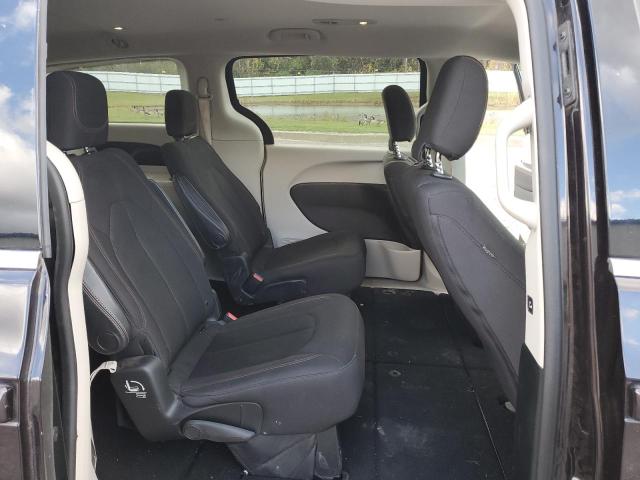 Photo 11 from auction – 2017 CHRYSLER PACIFICA T with VIN 2C4RC1DG4HR566000