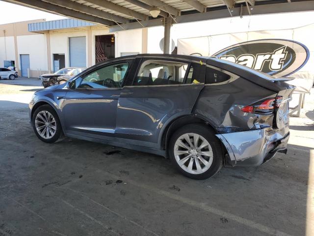 Photo 2 from auction – 2018 TESLA MODEL X with VIN 5YJXCBE22JF115407