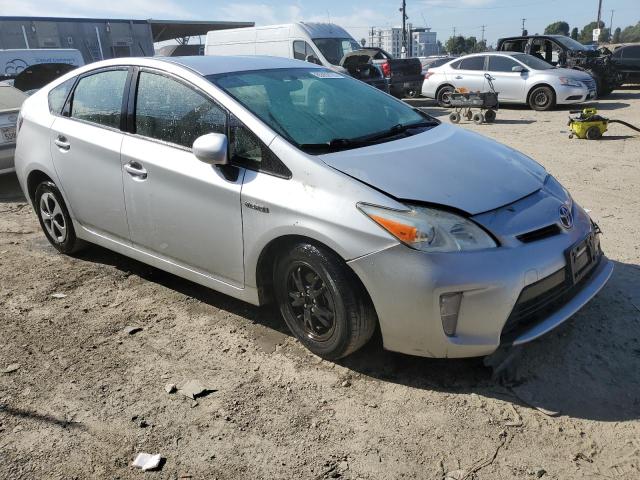 Photo 4 from auction – 2015 TOYOTA PRIUS with VIN JTDKN3DU6F0423960