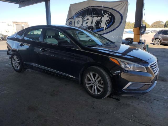 Photo 4 from auction – 2017 HYUNDAI SONATA SE with VIN 5NPE24AF5HH555129
