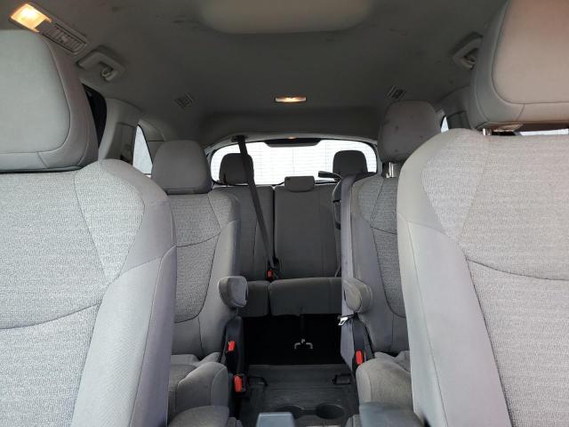 Photo 10 from auction – 2021 TOYOTA SIENNA LE with VIN 5TDKRKEC3MS028018