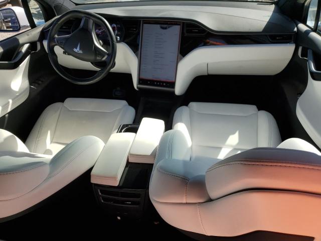 Photo 8 from auction – 2018 TESLA MODEL X with VIN 5YJXCAE21JF117787