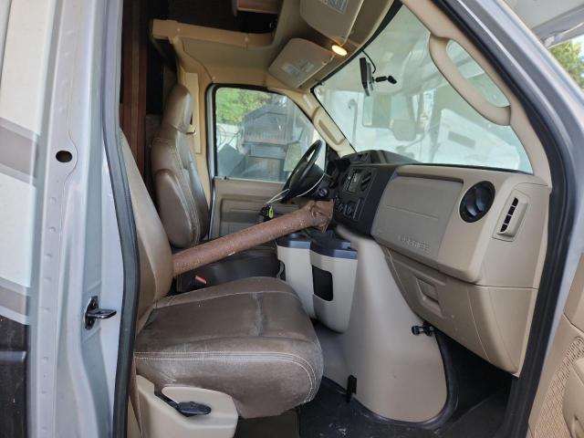 Photo 5 from auction – 2016 FORD ECONOLINE E450 SUPER DUTY CUTAWAY VAN with VIN 1FDXE4FS3GDC01101