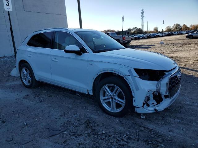 Photo 4 from auction – 2024 AUDI Q5 E PREMI with VIN WA1G2AFY0R2119464