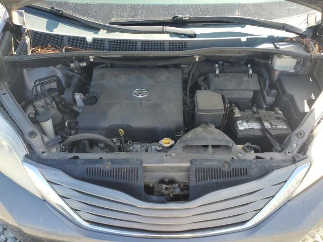Photo 12 from auction – 2014 TOYOTA SIENNA XLE with VIN 5TDYK3DC4ES478266