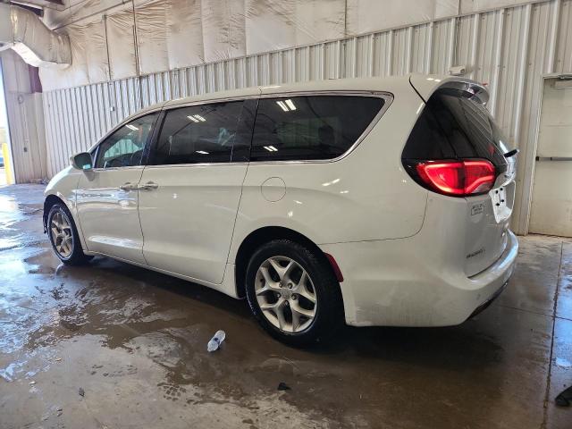 Photo 2 from auction – 2019 CHRYSLER PACIFICA T with VIN 2C4RC1FGXKR640038