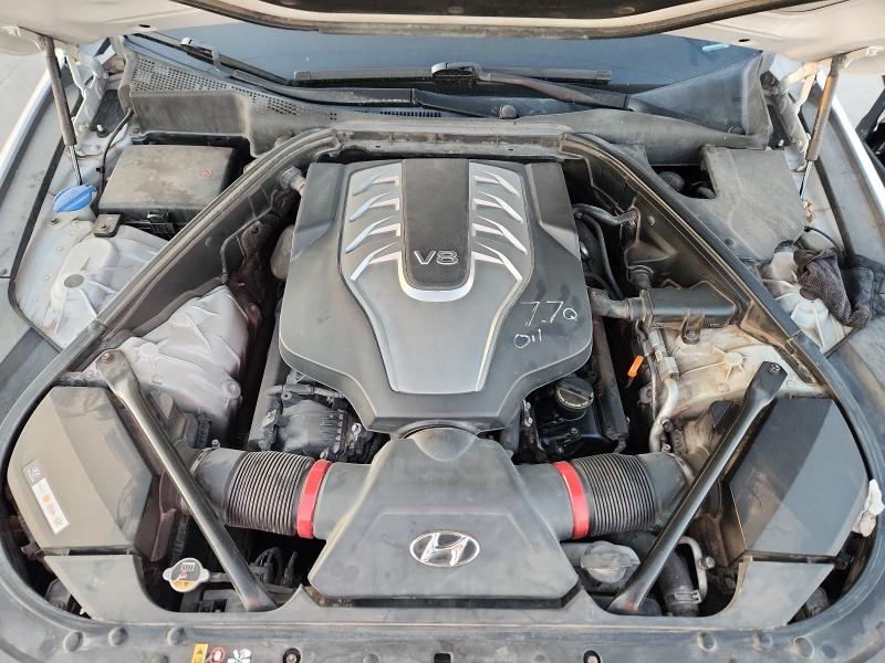 Photo 11 from auction – 2015 HYUNDAI GENESIS 5. with VIN KMHGN4JF1FU070095