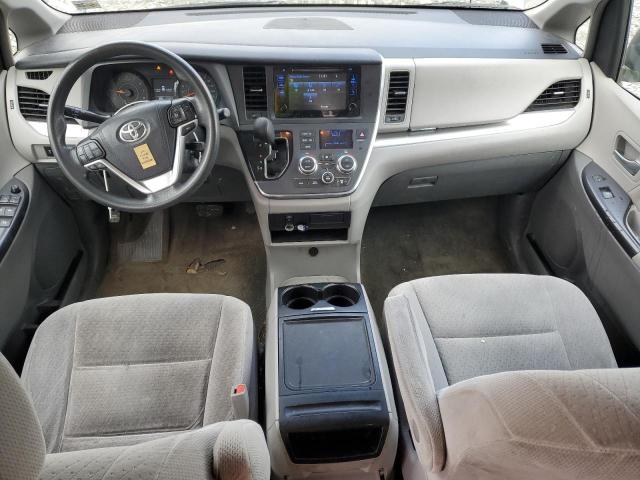 Photo 8 from auction – 2017 TOYOTA SIENNA LE with VIN 5TDKZ3DC1HS822772