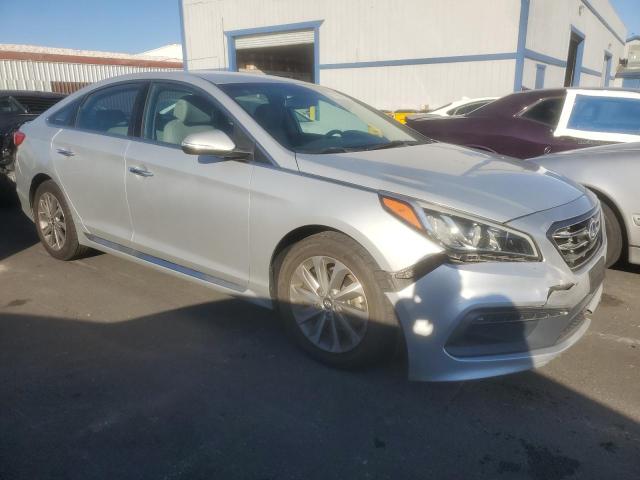 Photo 4 from auction – 2016 HYUNDAI SONATA SPO with VIN 5NPE34AF5GH334223