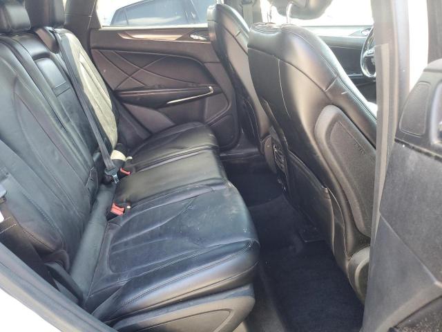 Photo 11 from auction – 2015 LINCOLN MKC with VIN 5LMTJ2AH0FUJ13371