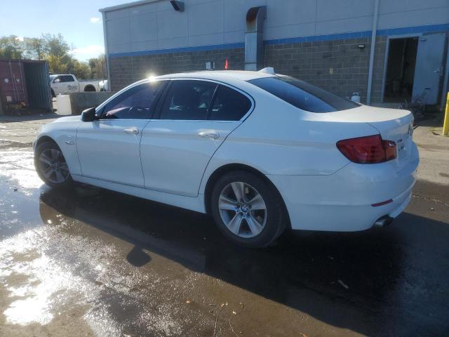 Photo 2 from auction – 2013 BMW 528 XI with VIN WBAXH5C54DD106989