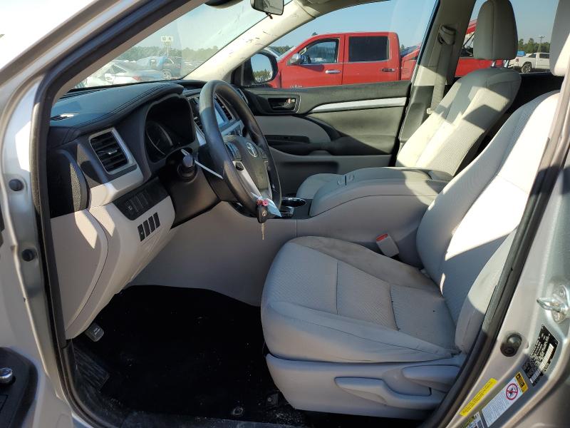 Photo 7 from auction – 2018 TOYOTA HIGHLANDER with VIN 5TDZZRFH7JS255046