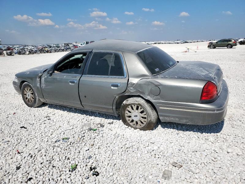 Photo 2 from auction – 2003 FORD CROWN VICT with VIN 2FAHP74W93X154854