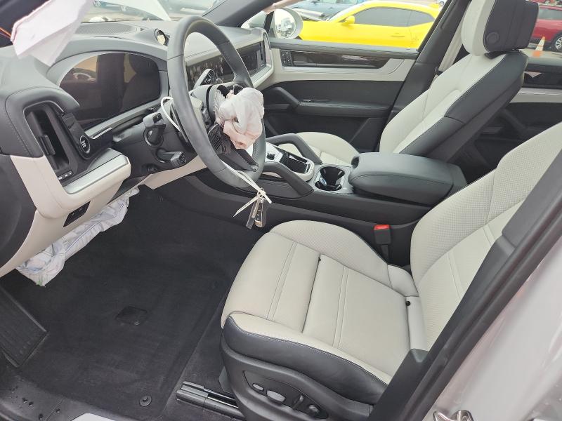 Photo 7 from auction – 2025 PORSCHE CAYENNE CO with VIN WP1BA2AYXSDA30882