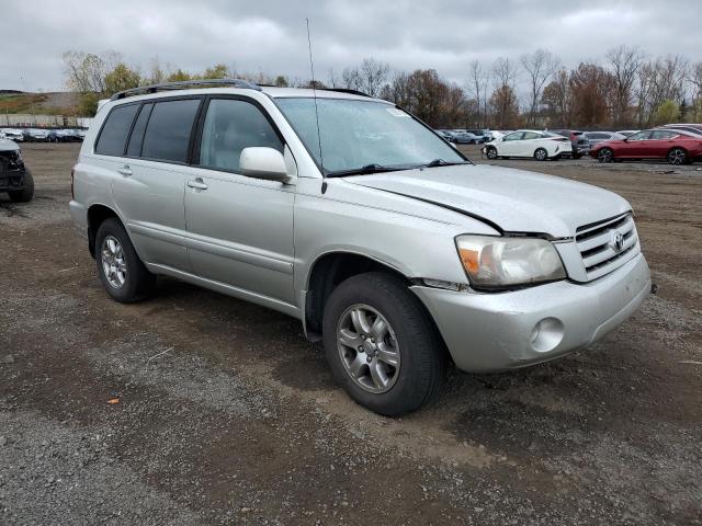Photo 4 from auction – 2005 TOYOTA HIGHLANDER with VIN JTEEP21A950110598
