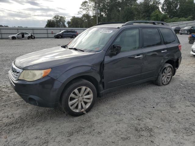 SUBARU FORESTER 2.5X PREMIUM 2011 with VIN JF2SHADC2BH760111 - Photo from auction