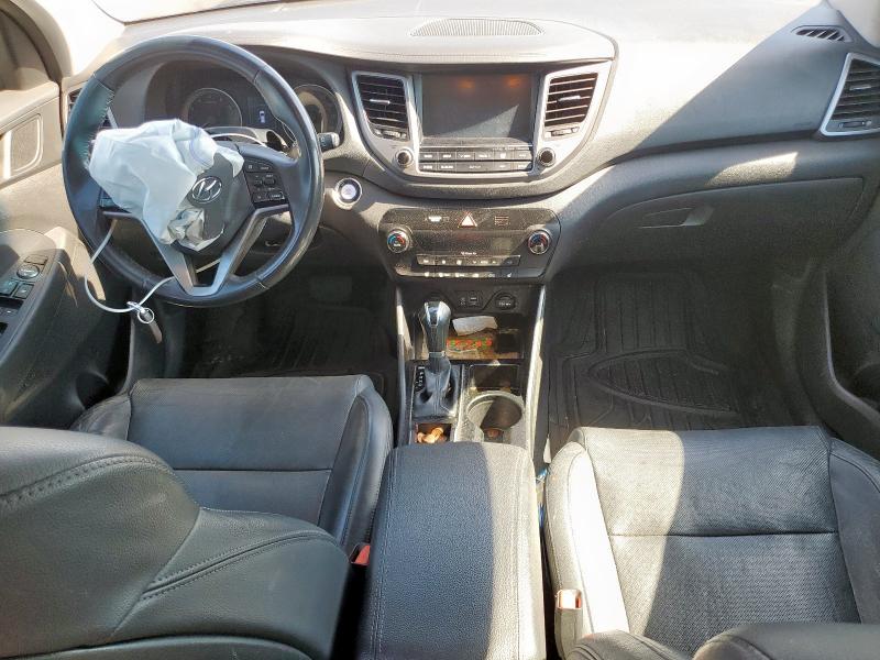 Photo 8 from auction – 2017 HYUNDAI TUCSON LIM with VIN KM8J33A40HU479700