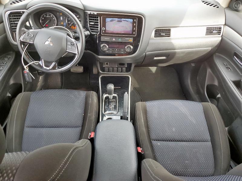 Photo 8 from auction – 2018 MITSUBISHI OUTLANDER with VIN JA4AD3A36JZ016035