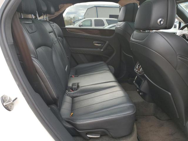 Photo 11 from auction – 2018 BENTLEY BENTAYGA with VIN SJAAC2ZV8JC019774