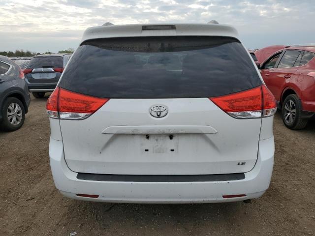 Photo 6 from auction – 2014 TOYOTA SIENNA LE with VIN 5TDKK3DC6ES419869
