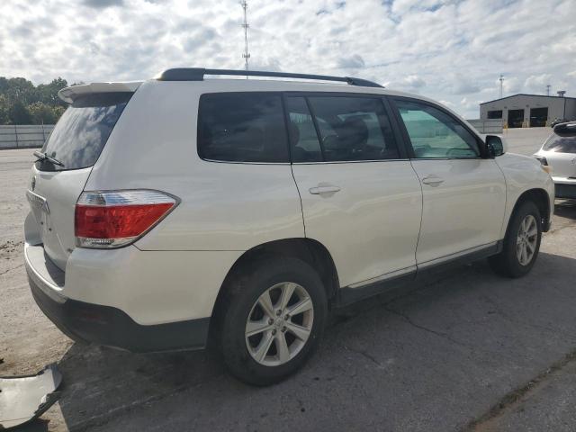 Photo 3 from auction – 2013 TOYOTA HIGHLANDER BASE with VIN 5TDBK3EH6DS227344