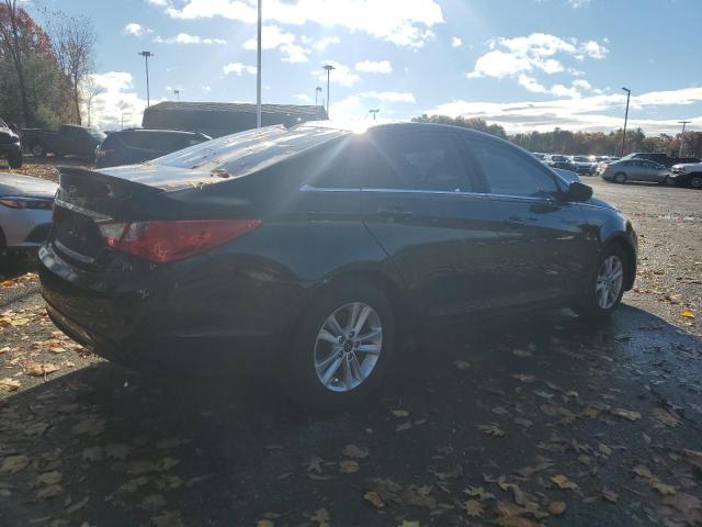 Photo 3 from auction – 2013 HYUNDAI SONATA GLS with VIN 5NPEB4AC3DH732597