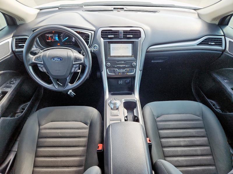 Photo 8 from auction – 2019 FORD FUSION SE with VIN 3FA6P0HDXKR148243