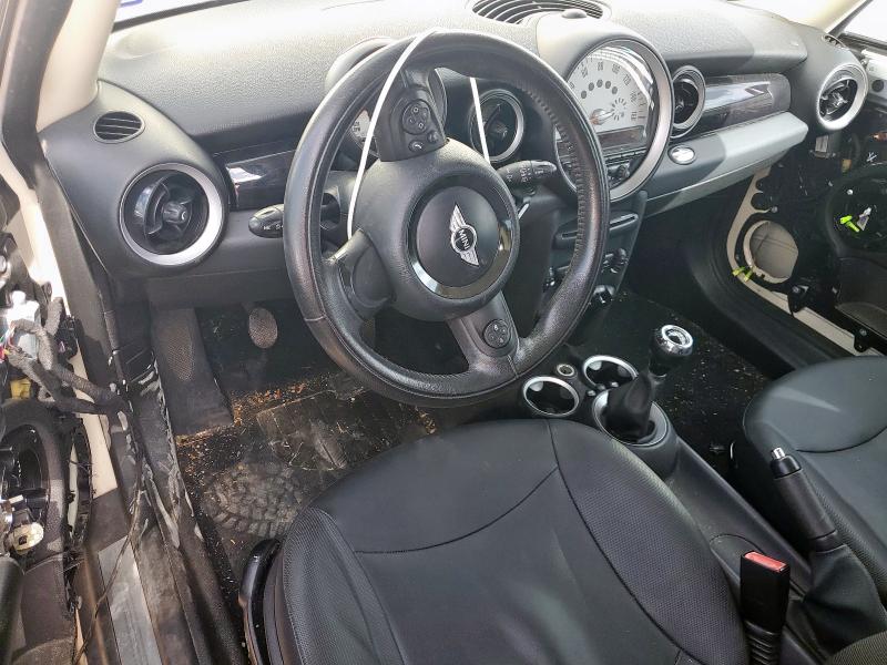 Photo 8 from auction – 2011 MINI COOPER with VIN WMWSU3C54BT182371