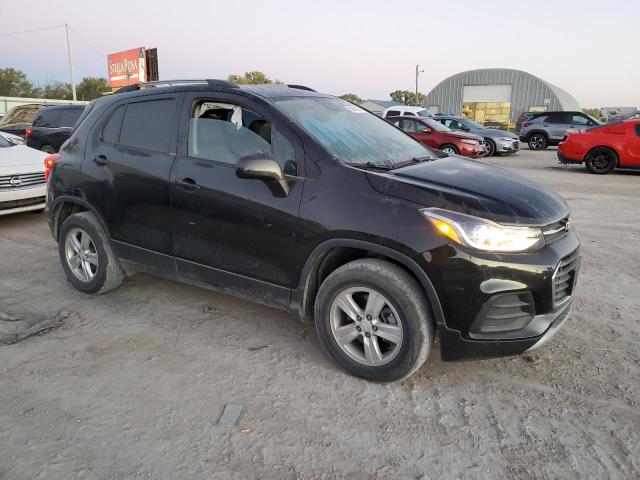 Photo 4 from auction – 2021 CHEVROLET TRAX 1LT with VIN KL7CJPSM9MB365884