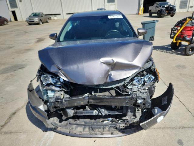 Photo 5 from auction – 2015 TOYOTA CAMRY LE with VIN 4T1BF1FK7FU918282