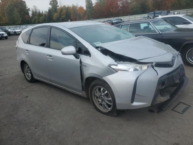 Photo 4 from auction – 2017 TOYOTA PRIUS V with VIN JTDZN3EU9HJ067465